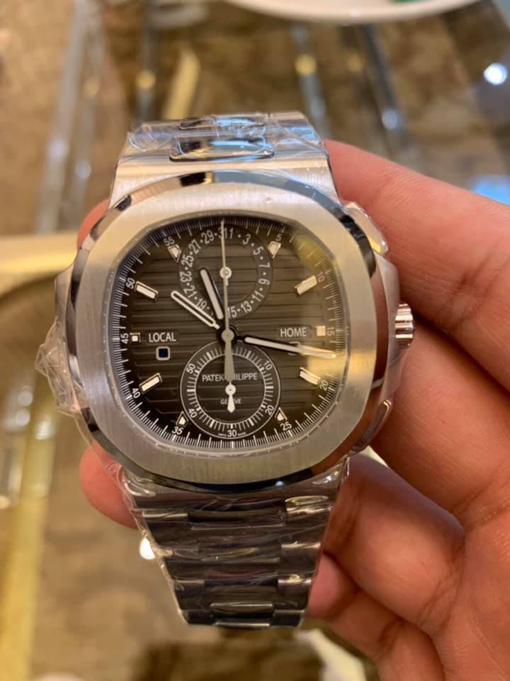 รับซื้อPatek Philippe Nautilus 5990/1A-001