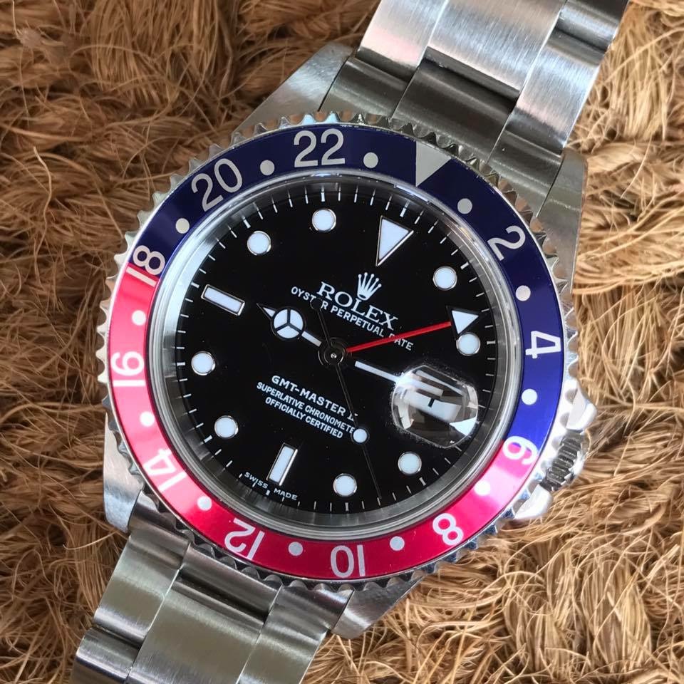 รับซื้อRolex Gmt master 2 pepsi 